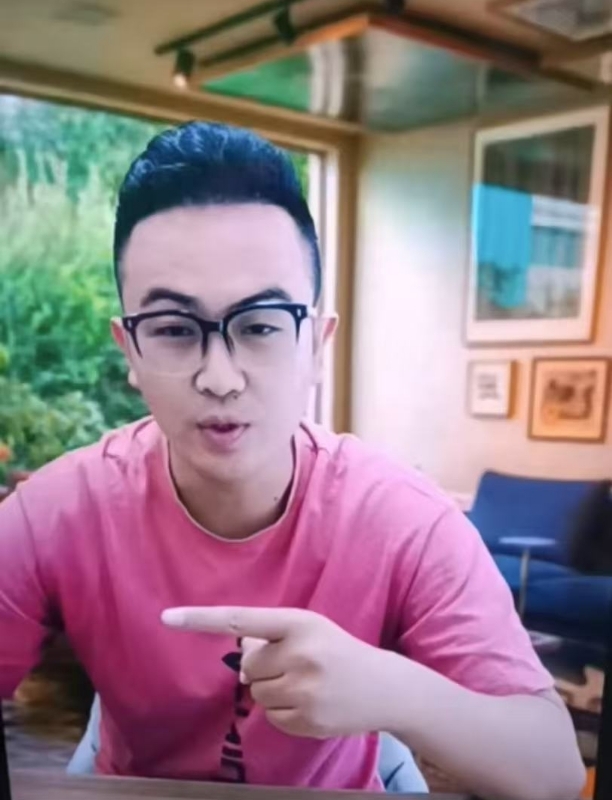 蒋先生的第一张照片--曲靖相亲服务中心