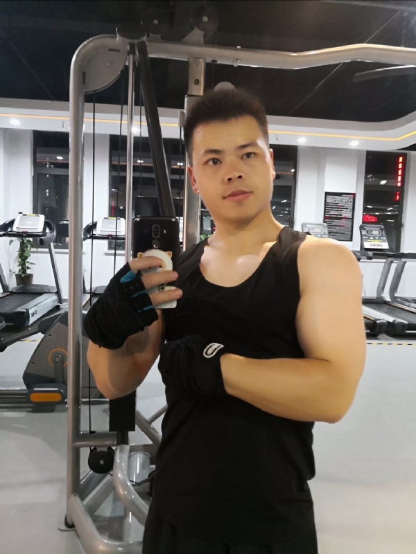 范迪塞尔的第二张照片--曲靖相亲服务中心
