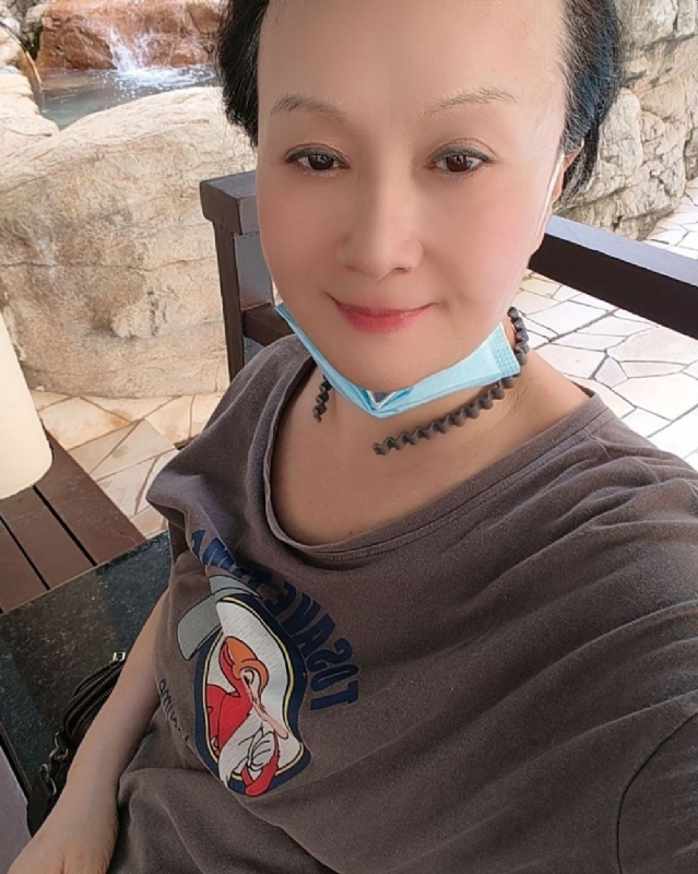hong的第二张照片--曲靖相亲服务中心