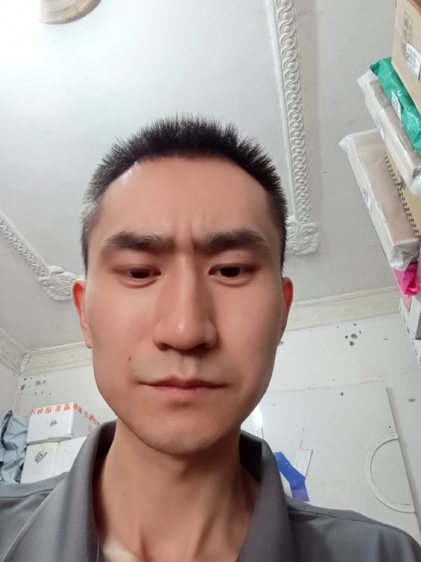 西门吹雪的第二张照片--曲靖相亲服务中心