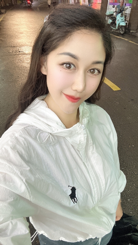 等你的风的第一张照片--曲靖相亲服务中心