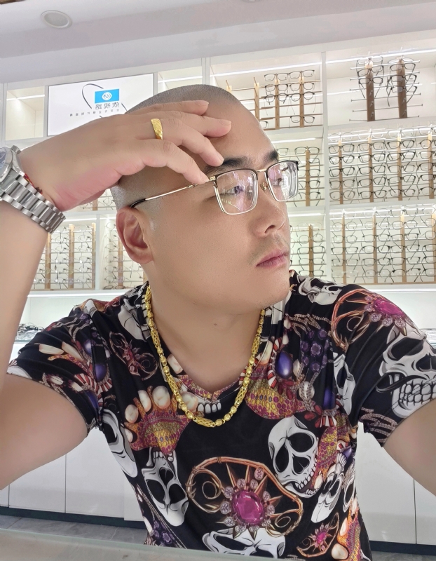 一生诺言的第一张照片--曲靖相亲服务中心