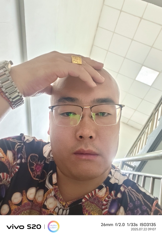 一生诺言的第五张照片--曲靖相亲服务中心