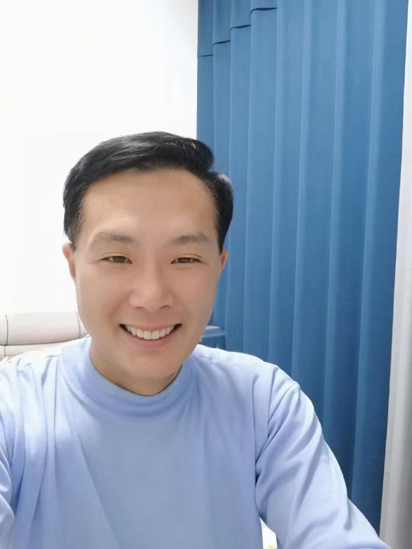 枫叶的第三张照片--曲靖相亲服务中心
