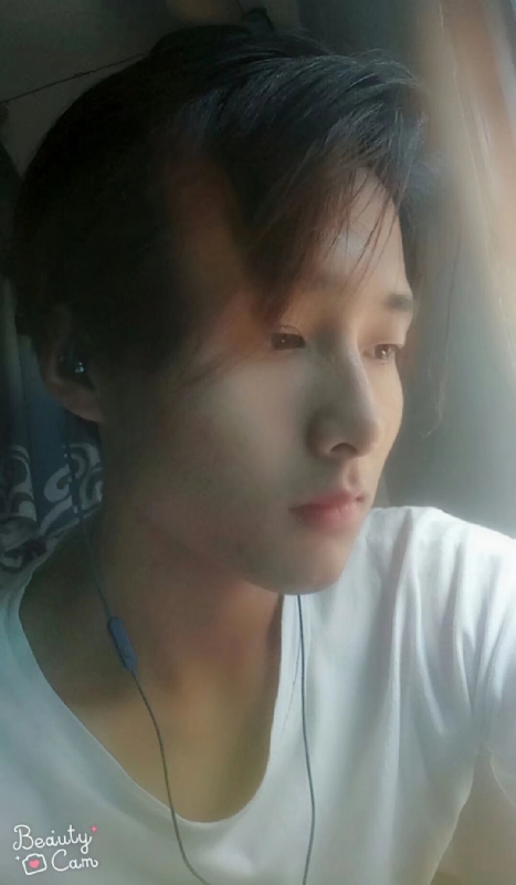 画师的第一张照片--曲靖相亲服务中心