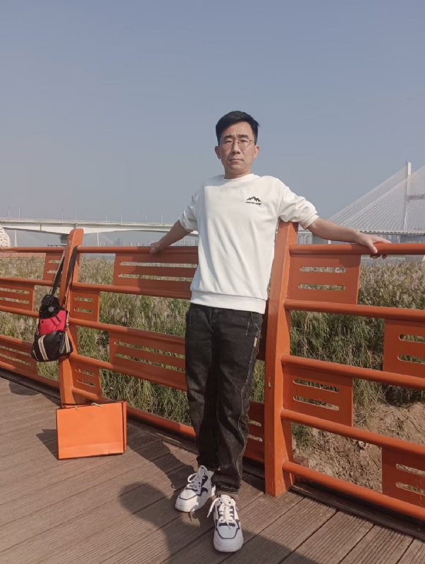 黑白的第一张照片--曲靖相亲服务中心