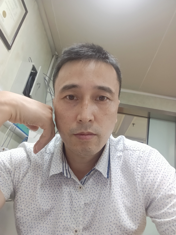笑看一切的第三张照片--曲靖相亲服务中心