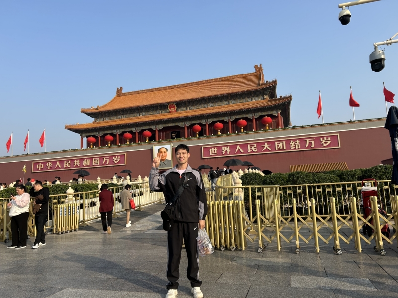 陈则宇的第一张照片--曲靖相亲服务中心