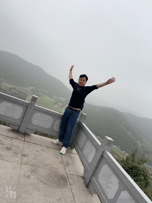 择一人白头偕老的第三张照片--曲靖相亲服务中心