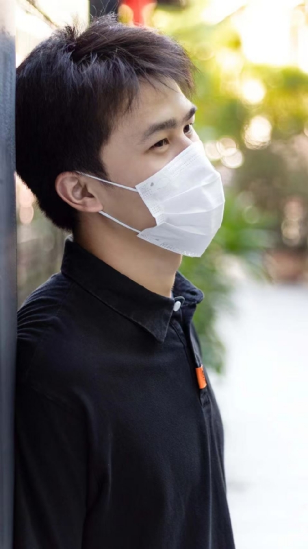 康庆浩的第一张照片--曲靖相亲服务中心