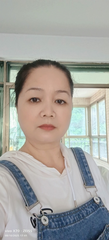 小巧玲珑的第一张照片--曲靖相亲服务中心