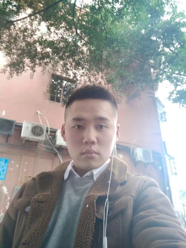 想了很久的男人的第一张照片--曲靖相亲服务中心