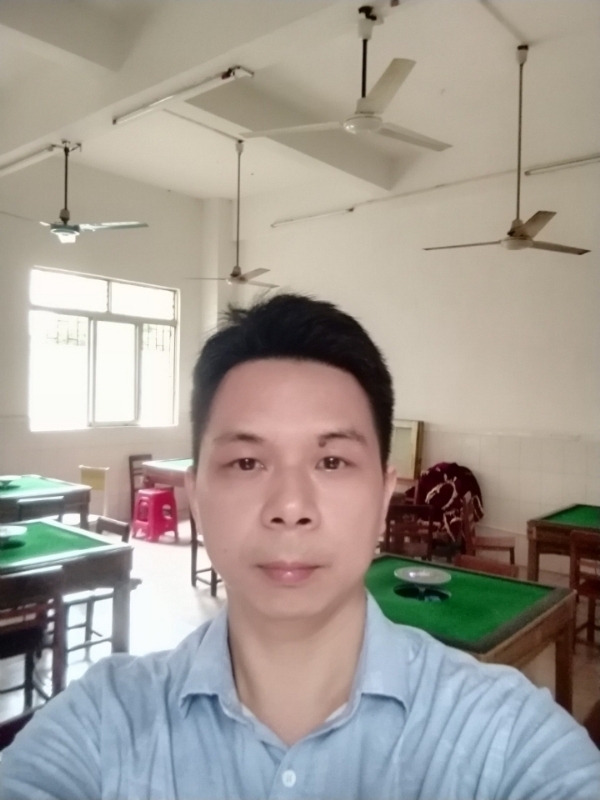 笑对人生的第一张照片--曲靖相亲服务中心