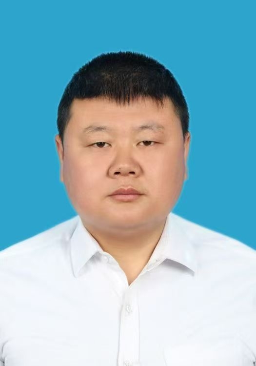 井底之蛙的第一张照片--曲靖相亲服务中心