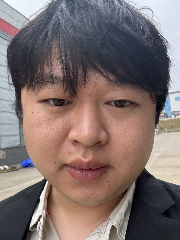 晴天的第二张照片--曲靖相亲服务中心