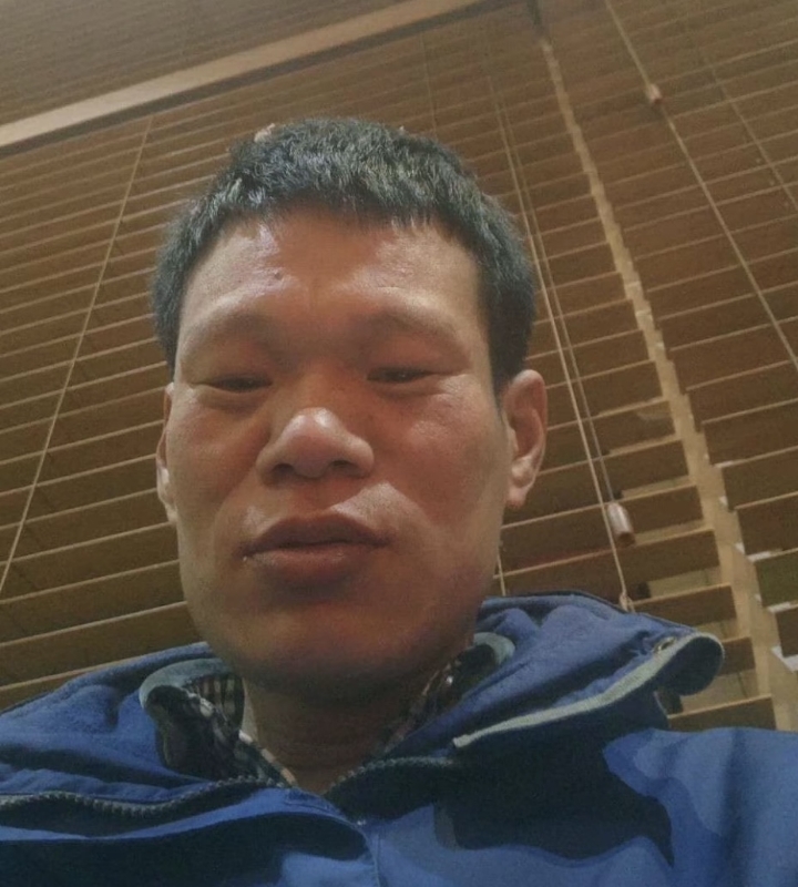 爱你在心口难开的第一张照片--曲靖相亲服务中心