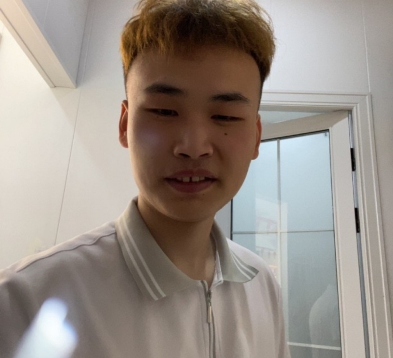 我爱大猪肘的第一张照片--曲靖相亲服务中心