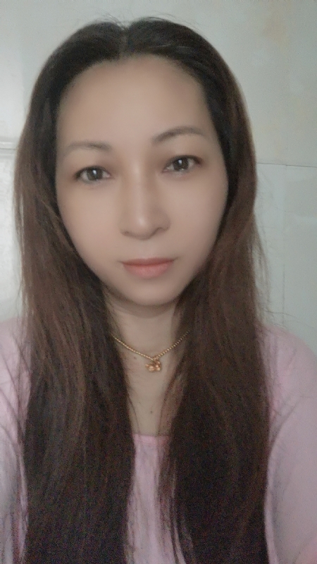 依依的第一张照片--曲靖相亲服务中心