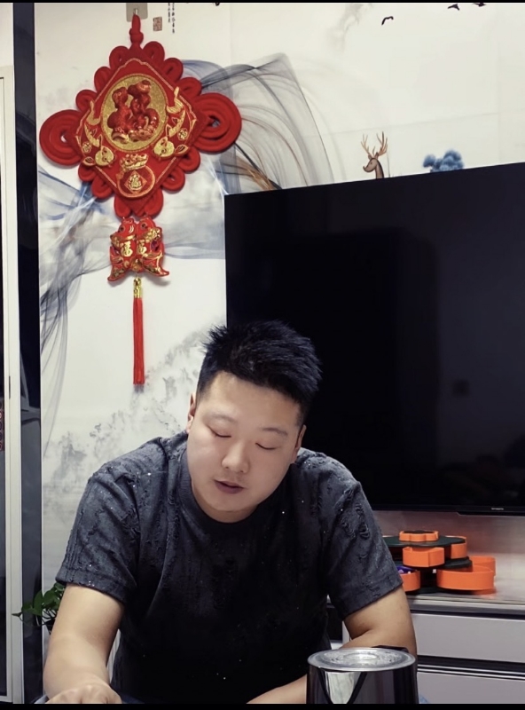 态度即答案的第一张照片--曲靖相亲服务中心