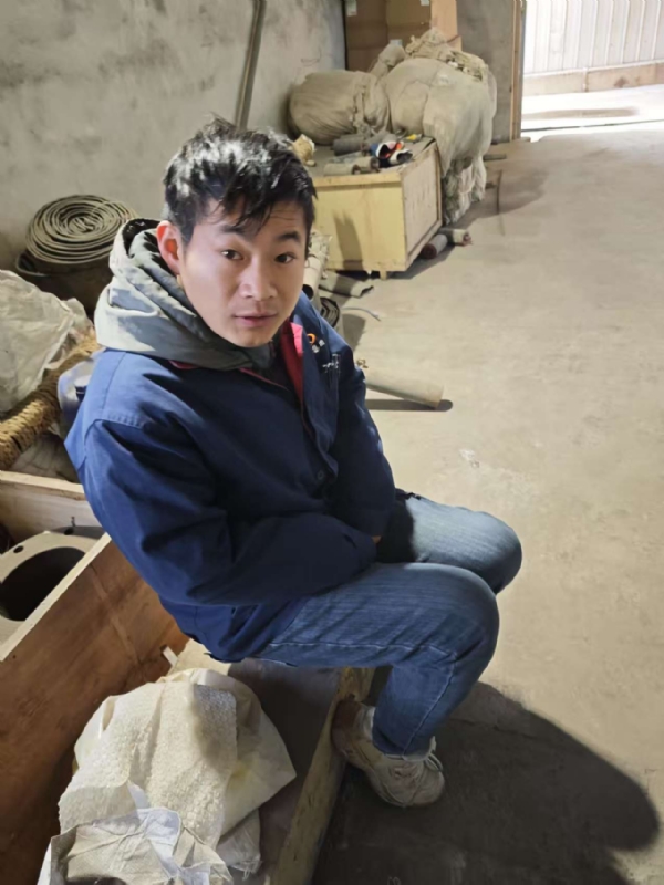 热爱生活的闫某的第一张照片--曲靖相亲服务中心