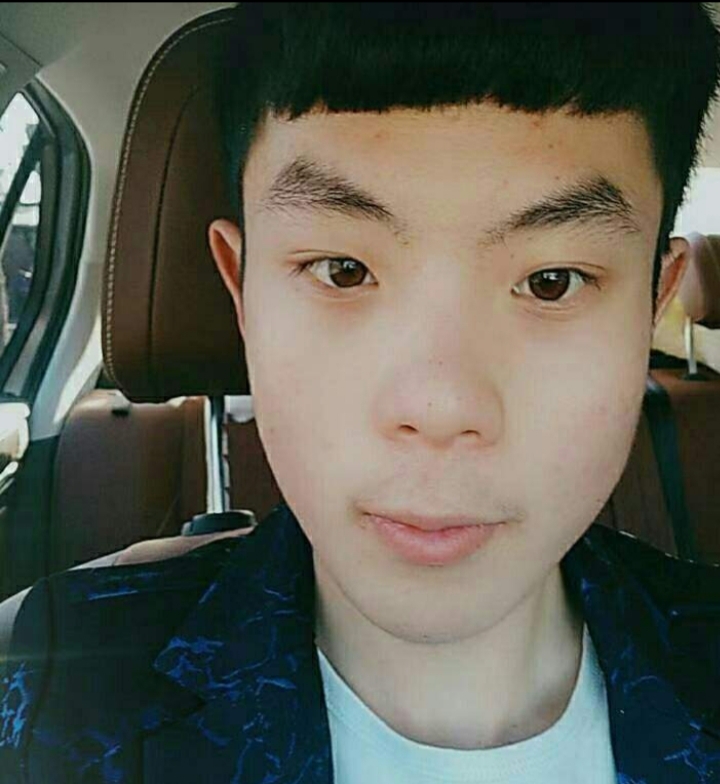 冬耀的第一张照片--曲靖相亲服务中心