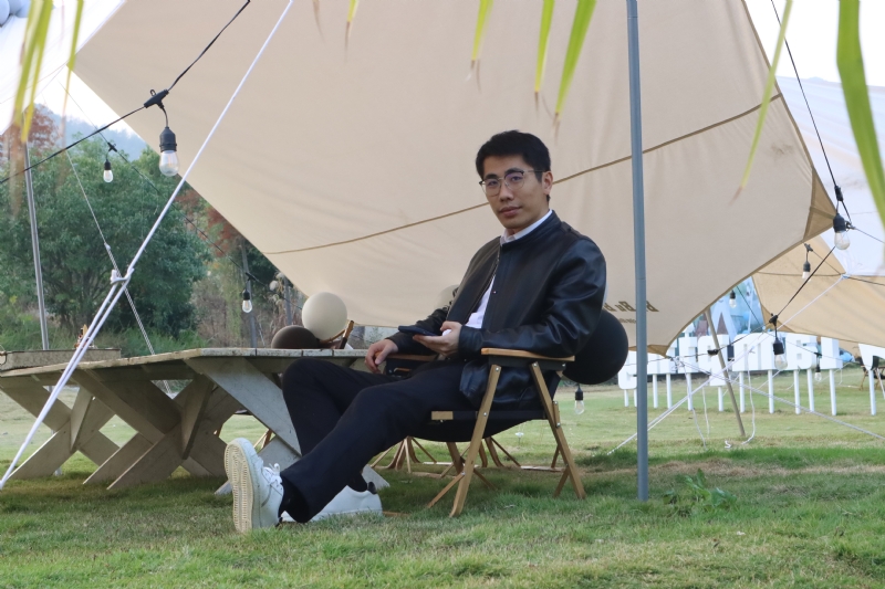 小俊的第一张照片--曲靖相亲服务中心