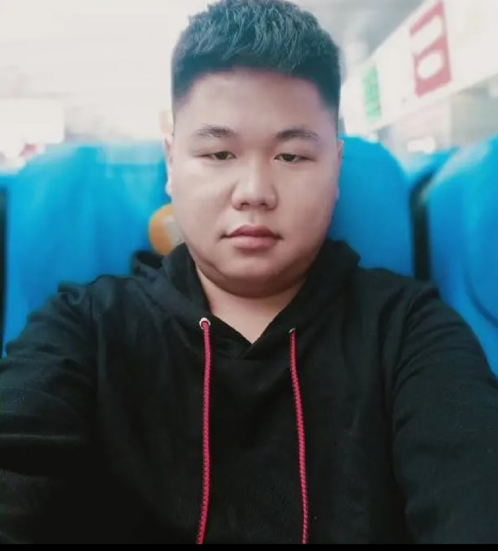 黄斌的第二张照片--曲靖相亲服务中心