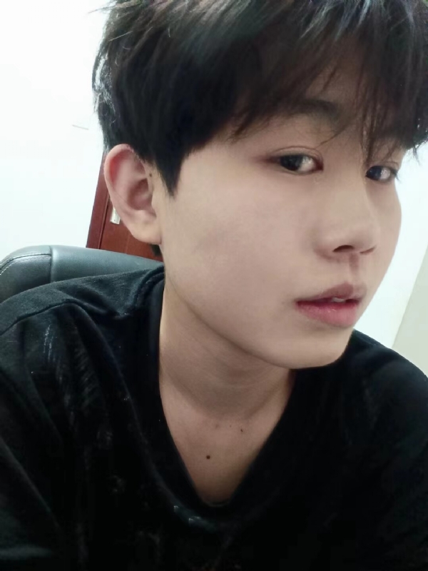 小鱼的第一张照片--曲靖相亲服务中心