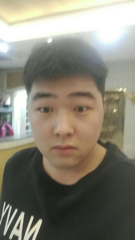 丹尼的第二张照片--曲靖相亲服务中心