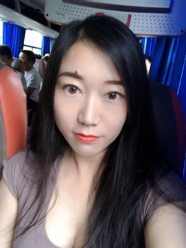 杨杨的第一张照片--曲靖相亲服务中心