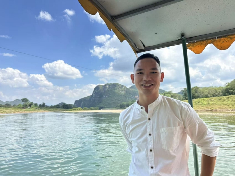 天云的第一张照片--曲靖相亲服务中心