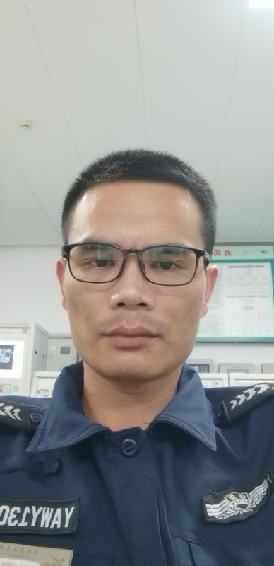 一直都在的第一张照片--曲靖相亲服务中心