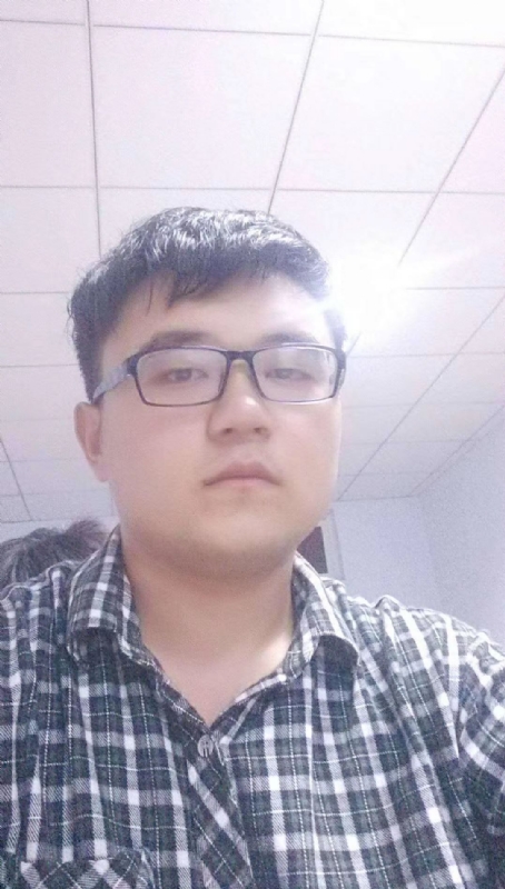 颜色不一样的黄的第一张照片--曲靖相亲服务中心