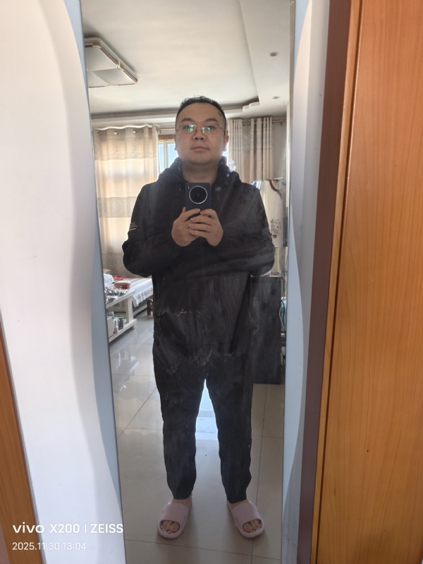 北狼的第一张照片--曲靖相亲服务中心