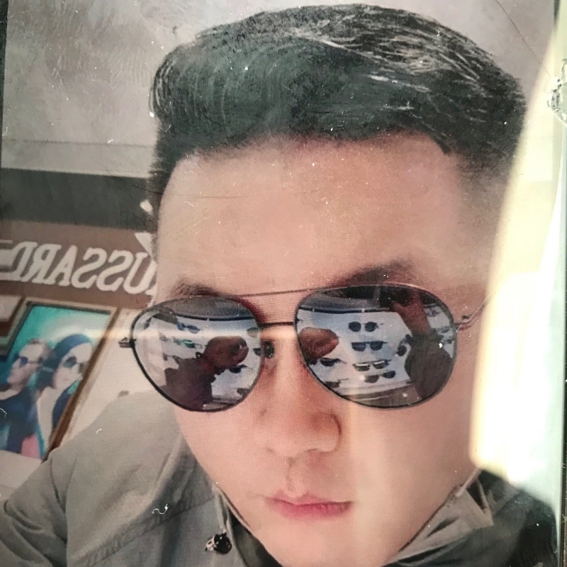 至尊宝的第一张照片--曲靖相亲服务中心