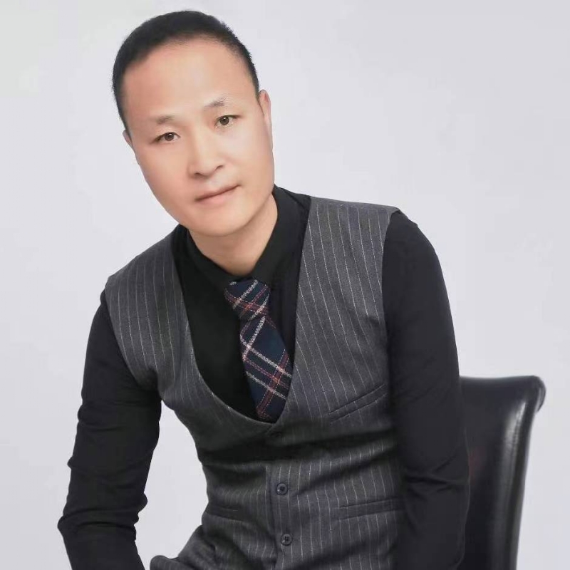 子昂的第四张照片--曲靖相亲服务中心