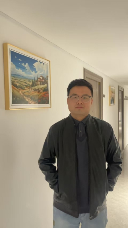 半瓶子的第三张照片--曲靖相亲服务中心