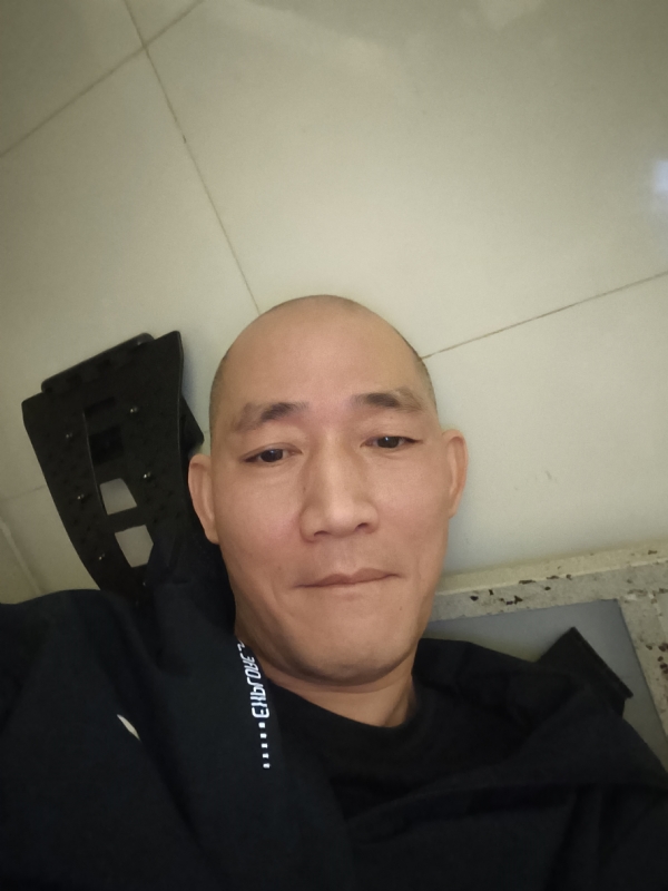 hdj的第一张照片--曲靖相亲服务中心