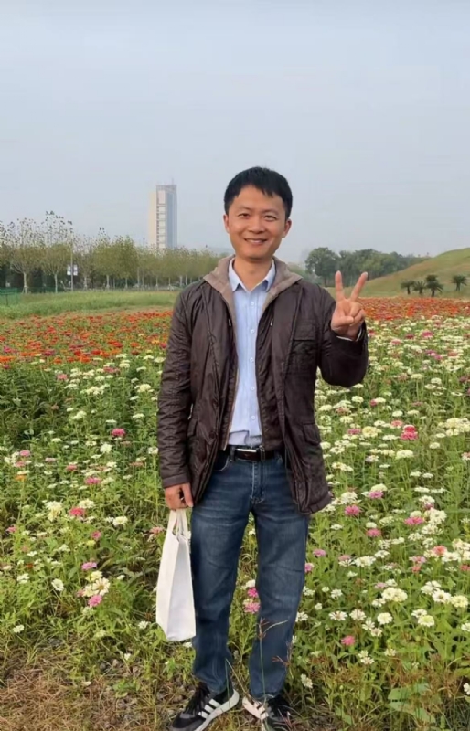 云淡风轻的第二张照片--曲靖相亲服务中心