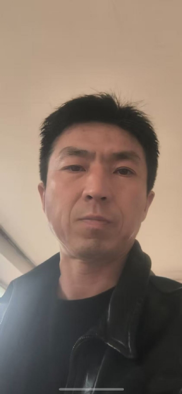 英峰的第三张照片--曲靖相亲服务中心