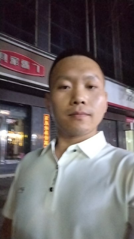 迷途悟人生的第一张照片--曲靖相亲服务中心