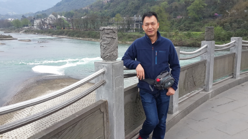 上下求索的第一张照片--曲靖相亲服务中心