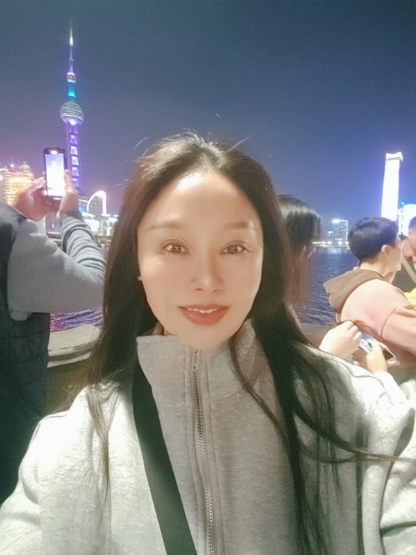 宁倩的第二张照片--曲靖相亲服务中心