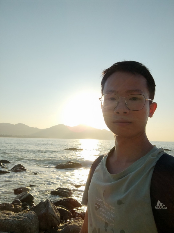 微光的第一张照片--曲靖相亲服务中心
